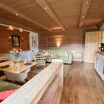 Gaestehaus Almblick דירה