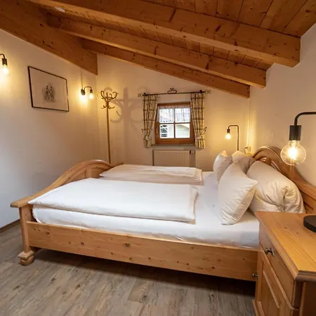 Gaestehaus Almblick شقة *