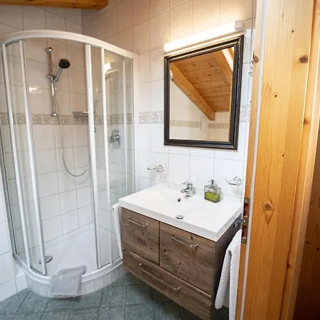 Gaestehaus Almblick *